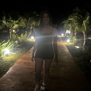 Meet your Posher, Bri